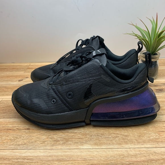 Air Max Up Sneaker sz 7 - Picture 1 of 11